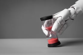 Presidente de Google DeepMind advierte que la IA podría causar “incidentes graves” en dos años
