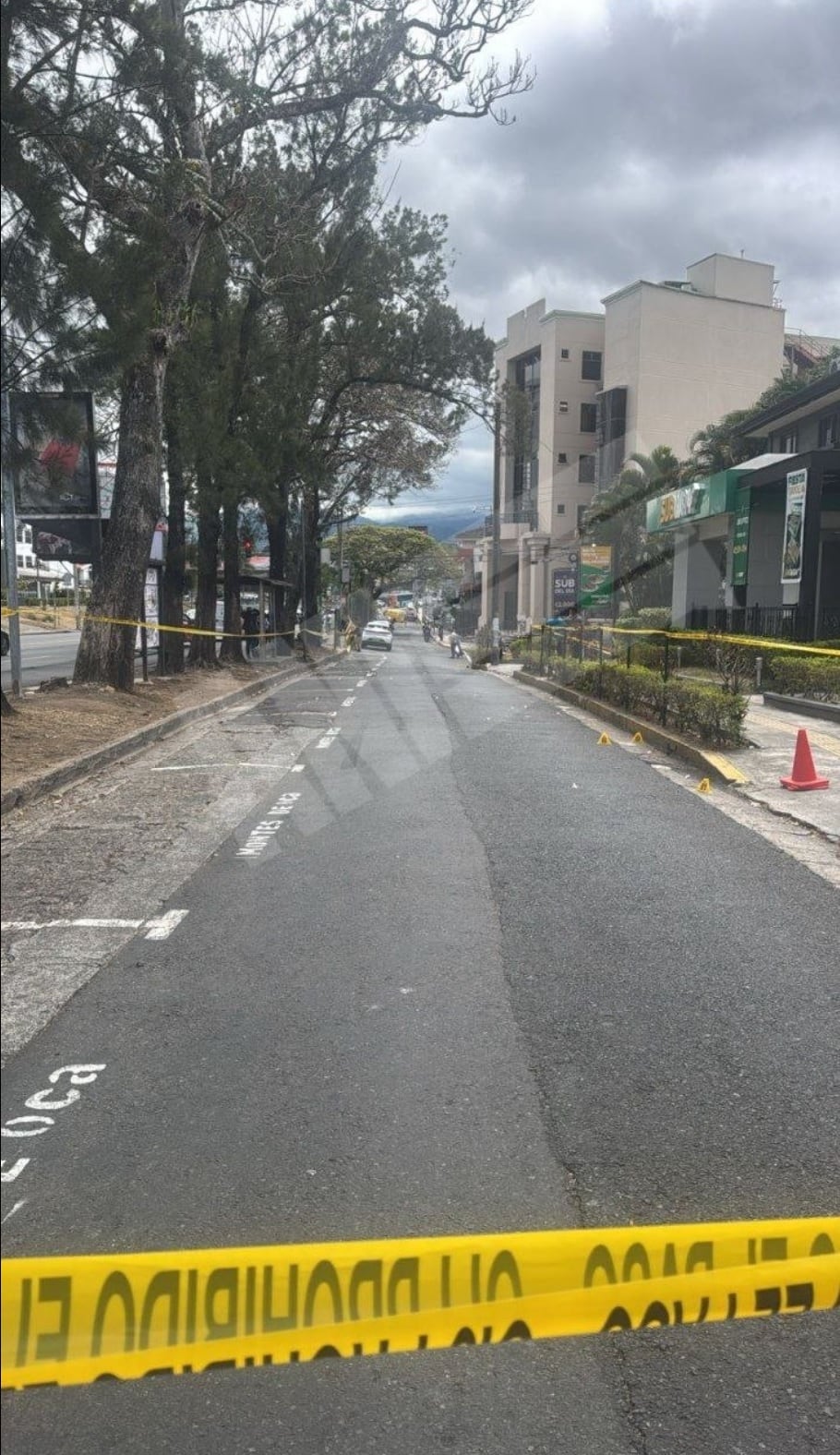 El operativo se realiza alrededor del edificio del OIJ en San Pedro de Montes de Oca. Foto ANI.