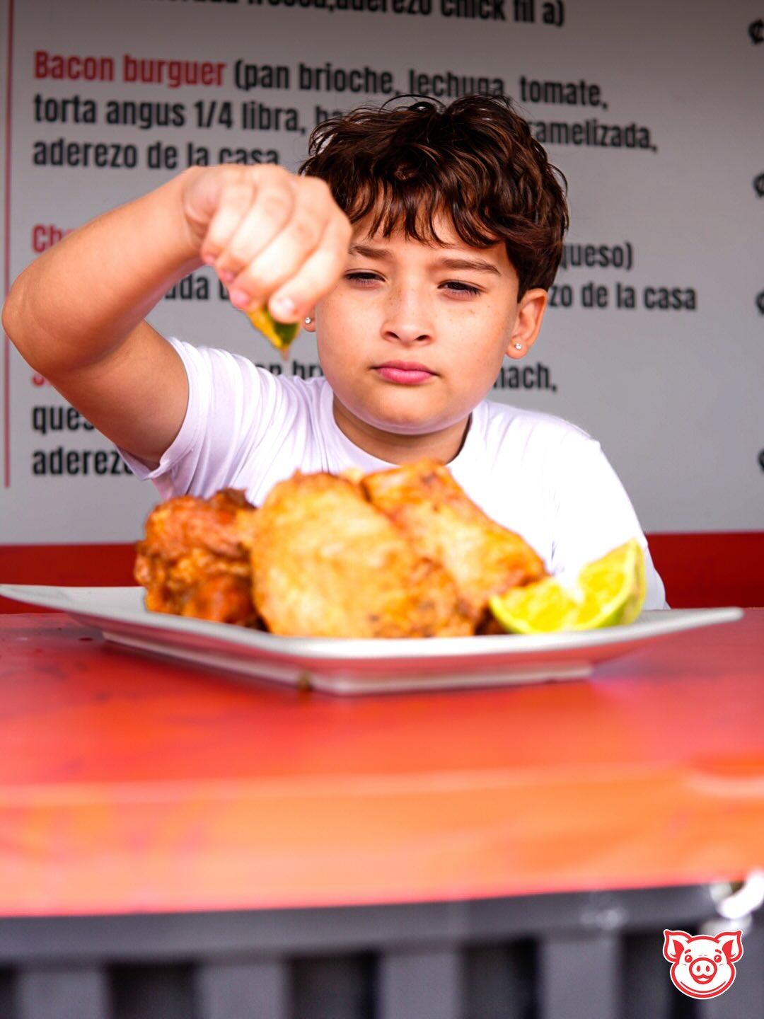 Emilio Gómez, mejor conocido como El Pibe CR, es toda una sensación en redes sociales con tan solo 12 años. Fotos cortesía y con la autorización de su padre Julio Gómez