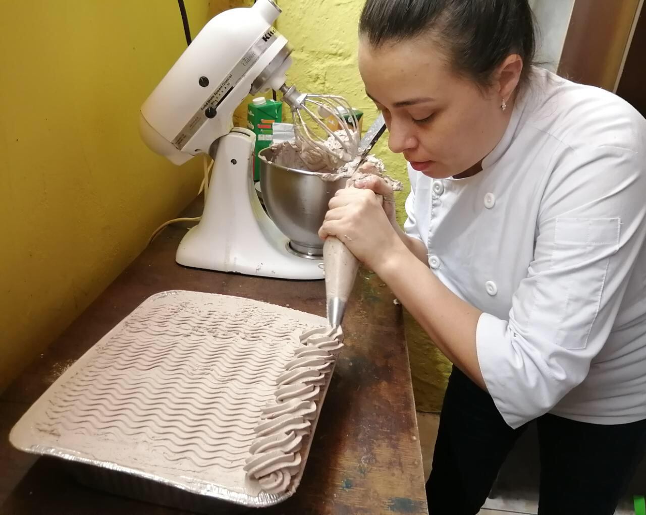 Lucía Miranda Quesada, a sus 30 años, con tres de casada y casi 3 de ser mamá, logró, gracias a la pandemia, descubrir todas sus capacidades y vencer sus complejos.