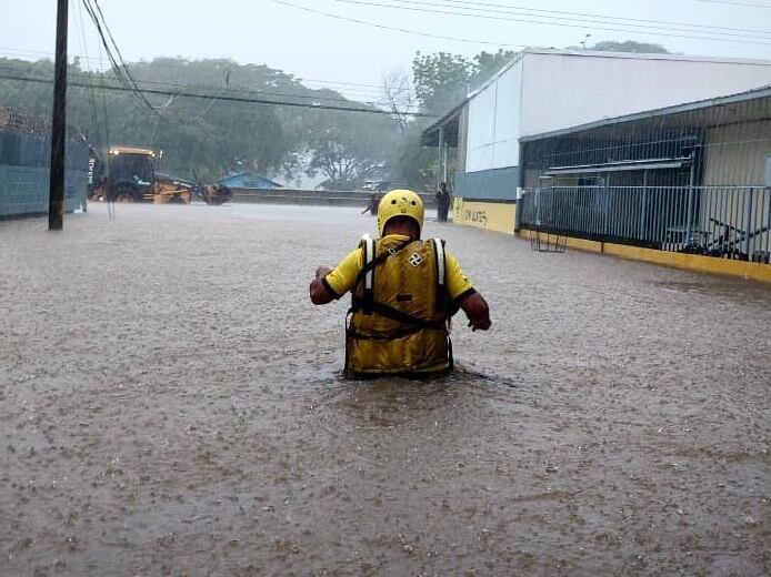 Inundaciones en Cañas y Bagaces