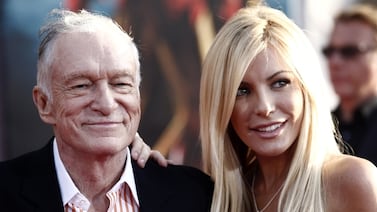 Viuda de Hugh Hefner rehace su vida: se casó con un hombre opuesto a su polémico pasado en Playboy
