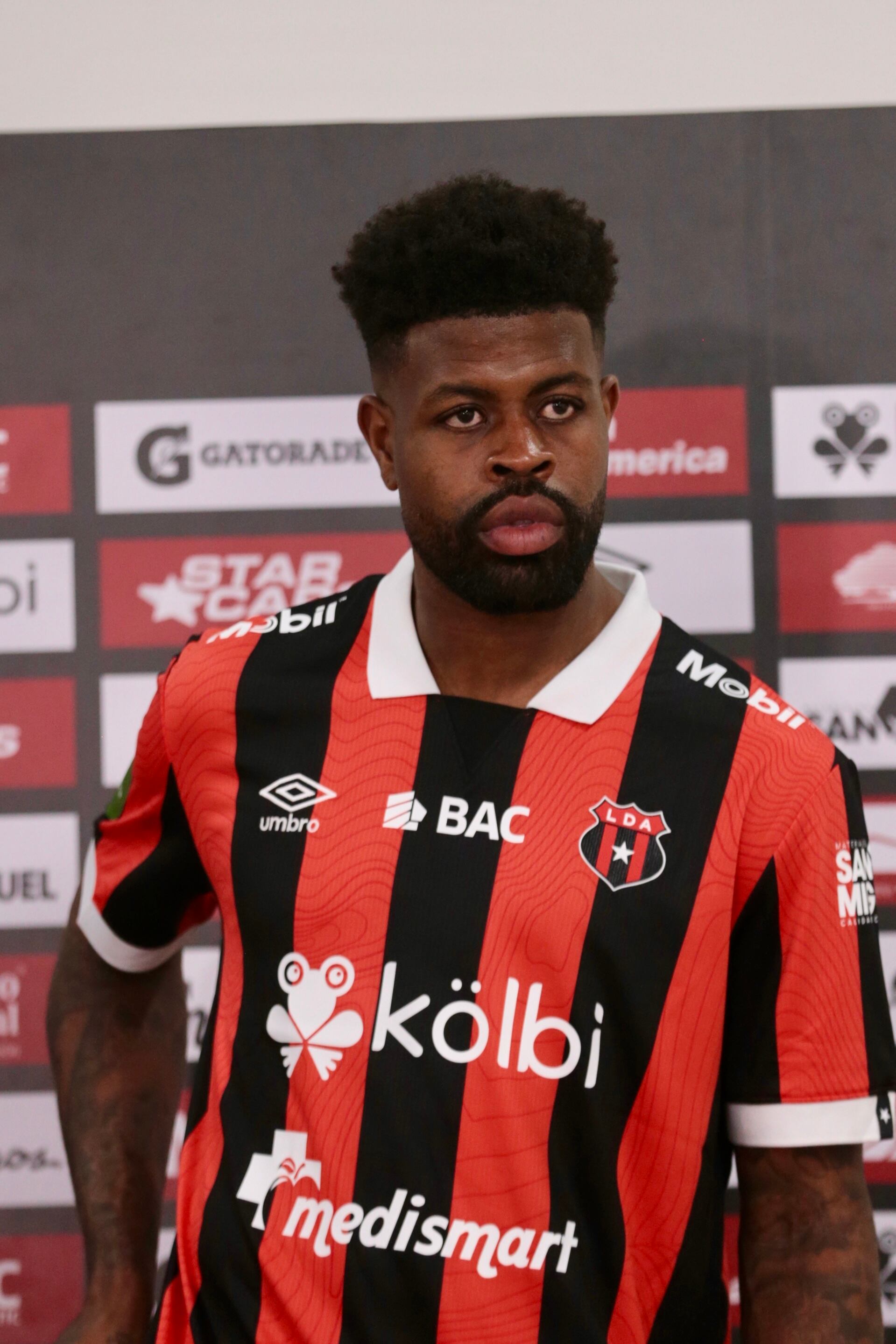 Kevin Cabezas
Diego Campos
Jonathan Moya
Manjrekar James Refuerzos de la liga