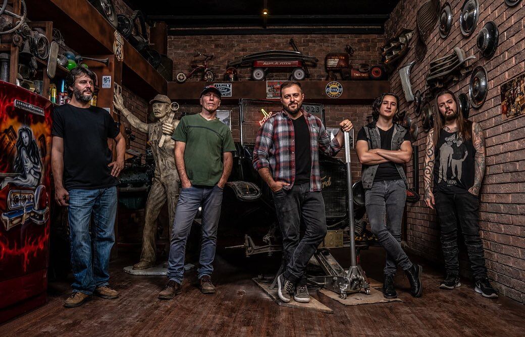 La banda nacional Mustang 65 serán los teloneros de Enanitos Verdes, que se presentarán este sábado, en Parque Viva.