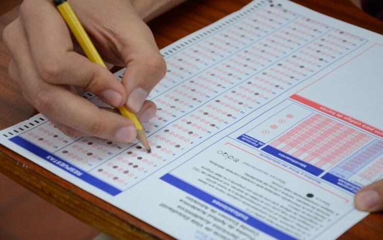 El Tecnológico de Costa Rica (TEC) ha confirmado este 22 de setiembre que este año no se realizará el examen de admisión, sino que se utilizará un mecanismo que tomará en cuenta varios aspectos para seleccionar las personas que ingresarán de las 21.794 inscritas.