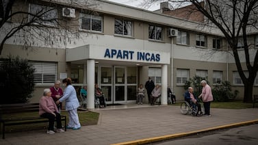 Dueños y médicos de un geriátrico son juzgados por muerte de 10 personas