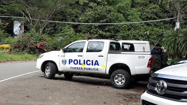 Sujetos armados con puñales desatan terror en colegio al brincarse la malla