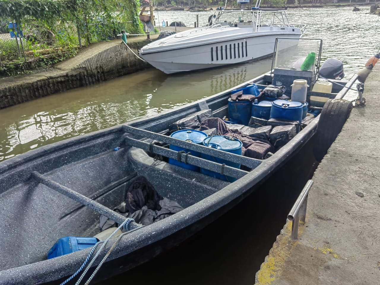 Policía decomisó una tonelada de cocaína en aguas del Caribe