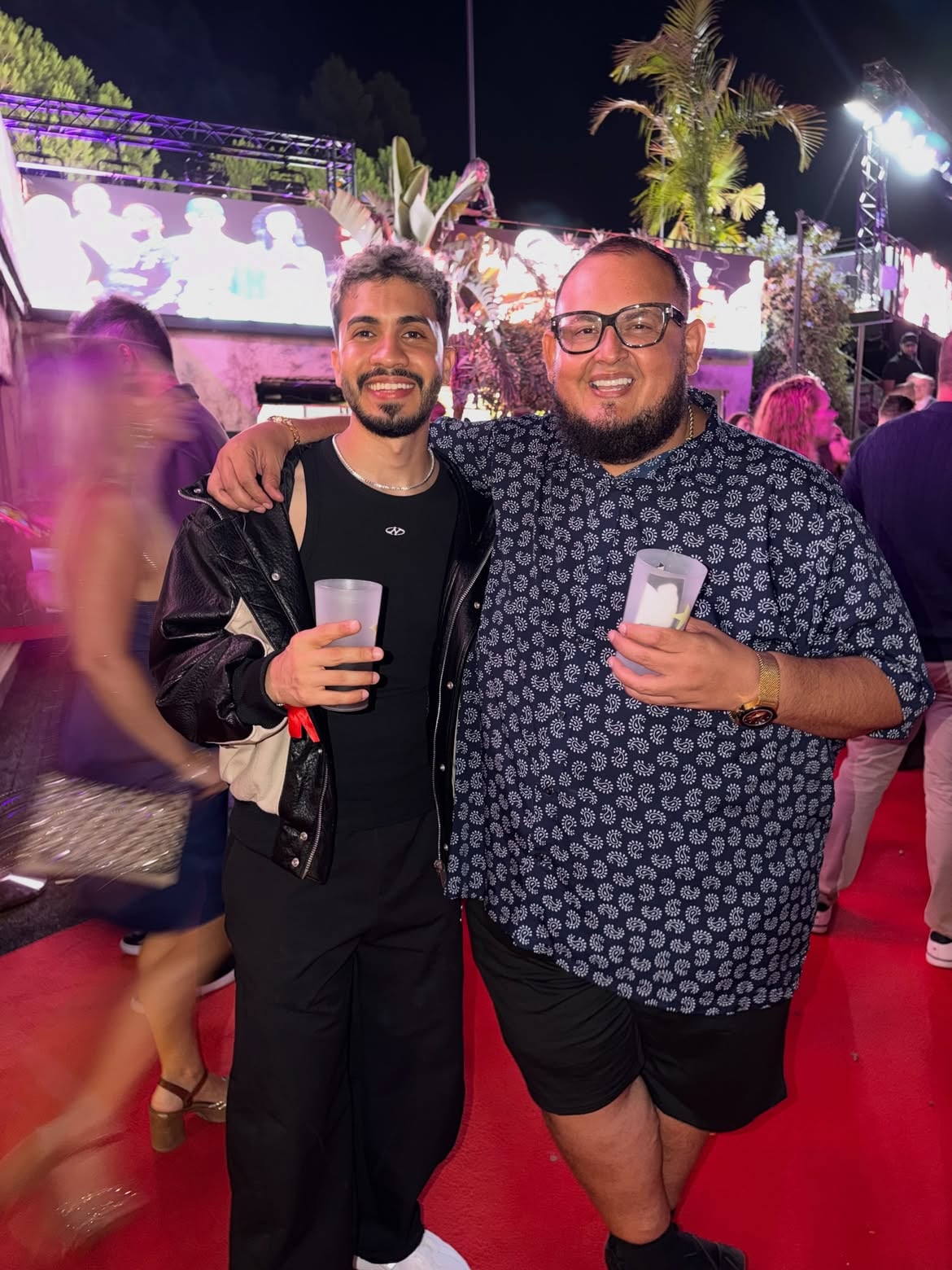 Christopher Araya, mejor conocido como Araya Vlogs, en los Premios Lo Nuestro 2026.