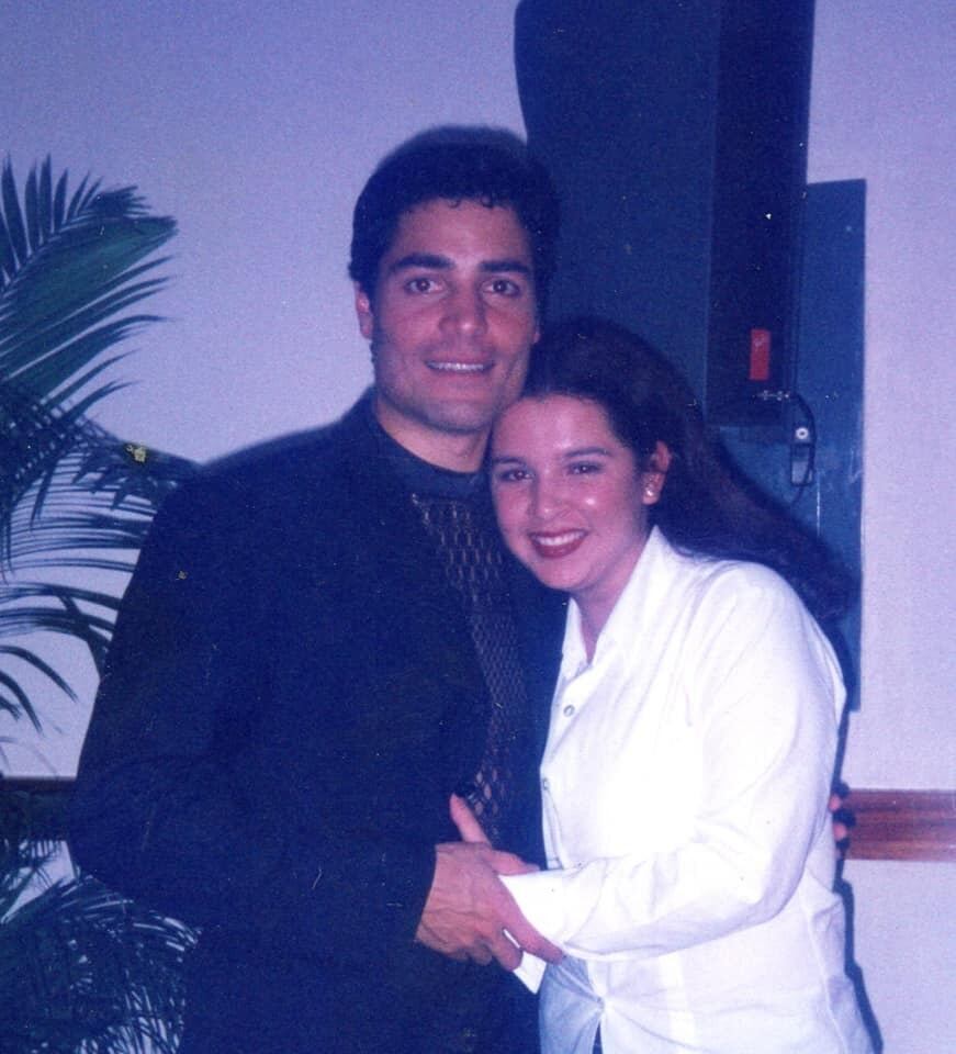 Ana Gabriela Solano Sandí tiene más de 33 años seguidos de hacer hasta lo imposible por ser la “novia” de Chayanne. Desde que tenía 4 años comenzó un viaje de amor con el puertorriqueño que hasta el día de hoy disfruta siendo la presidenta del fan club "Las Ticas" el más antiguo en el país con 41 años.