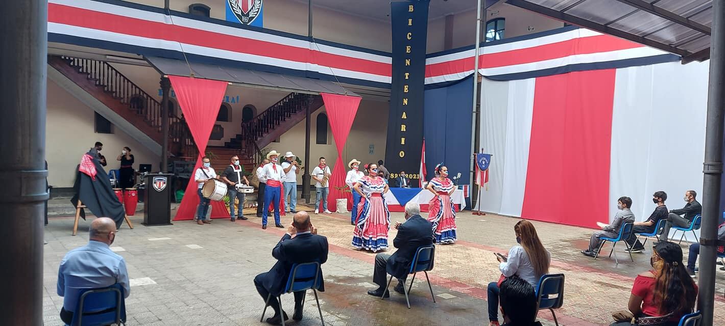 El Colegio Superior de Señoritas realizó celebraciones en la semana, pero el propio 15 de setiembre del 2021, tendrá un pequeño acto cívico.