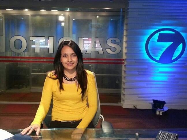 periodista de Telenoticias, Mónica Matarrita