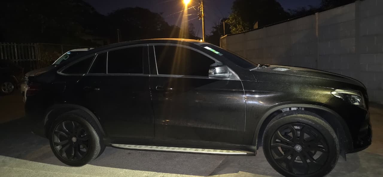 El “Gordo Julio”, señalado como uno de los presuntos líderes de una banda narco en Cartago, habría mantenido un estilo de vida de lujo. Foto: Para La Teja