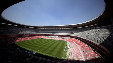 El histórico Estadio Azteca muestra su nueva cara para recibir el juego inaugural del Mundial