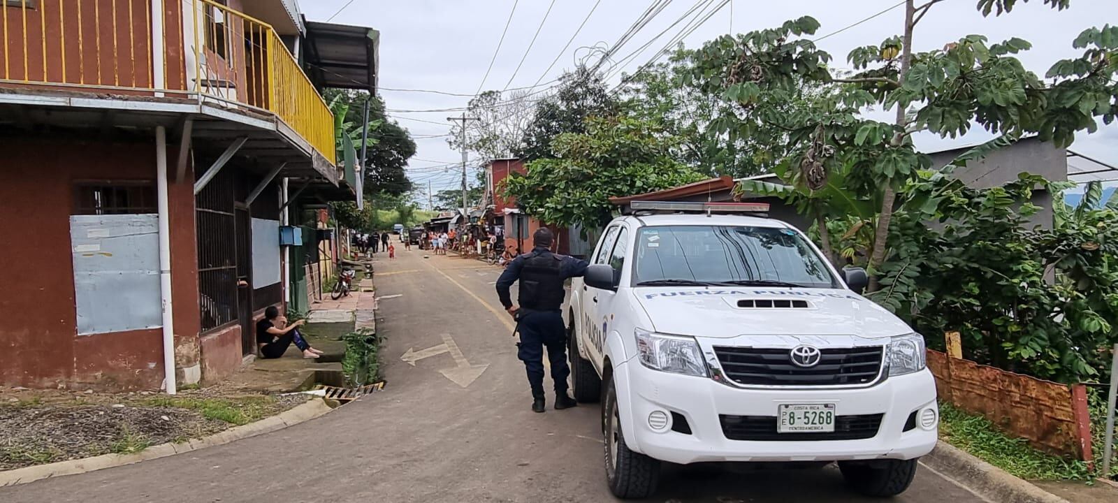 Detienen a sospechoso de herir a mujer y bebé en Rincón de Cacao, en Alajuela. Foto Francisco Barrantes.