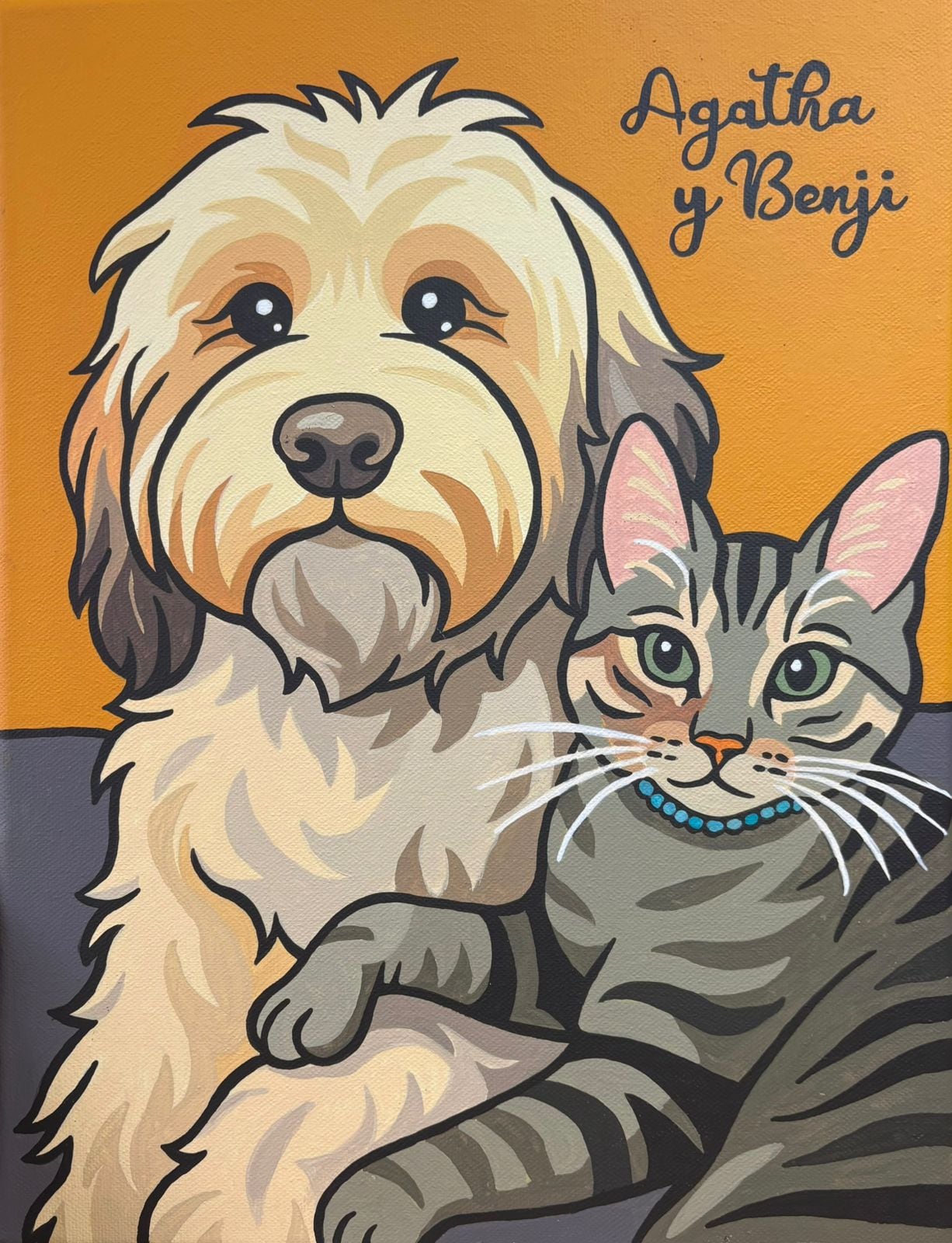 Benji, un zaguatico con alma de ángel, y Ágatha, una gatita de mirada sabia y carácter fuerte, quienes son los modelos oficiales de Bulupets, la tienda de accesorios para mascotas que su dueña, Sofía Moya Espinoza