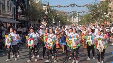¡Qué orgullo! Banda Municipal de Zarcero encantó en celebración del centenario de Disney