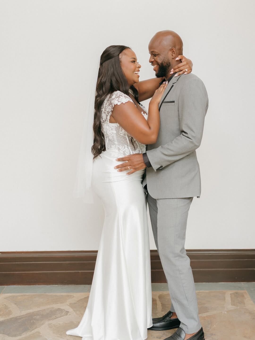 Javon East se casó con su pareja Naemaah Claxton
