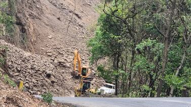 Cierre de la ruta entre Grecia y Atenas por deslizamiento se mantendrá por dos meses