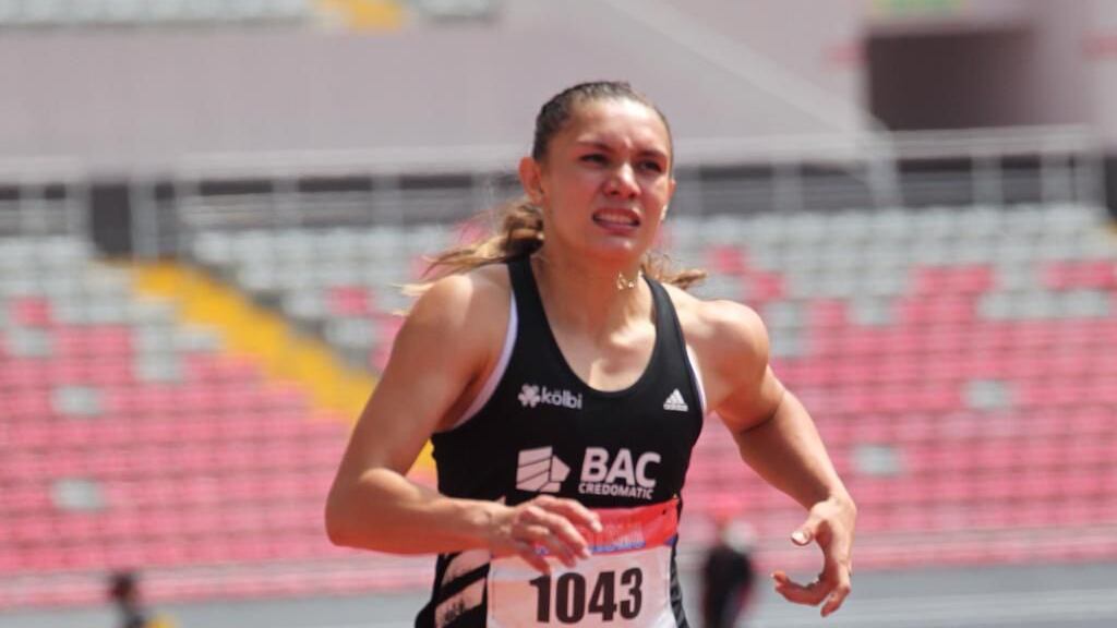 Andrea Vargas rompe el récord de 60 metros con valla en Kentucky