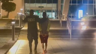 Taxista fue víctima de brutal ataque con block de cemento en medio de asalto