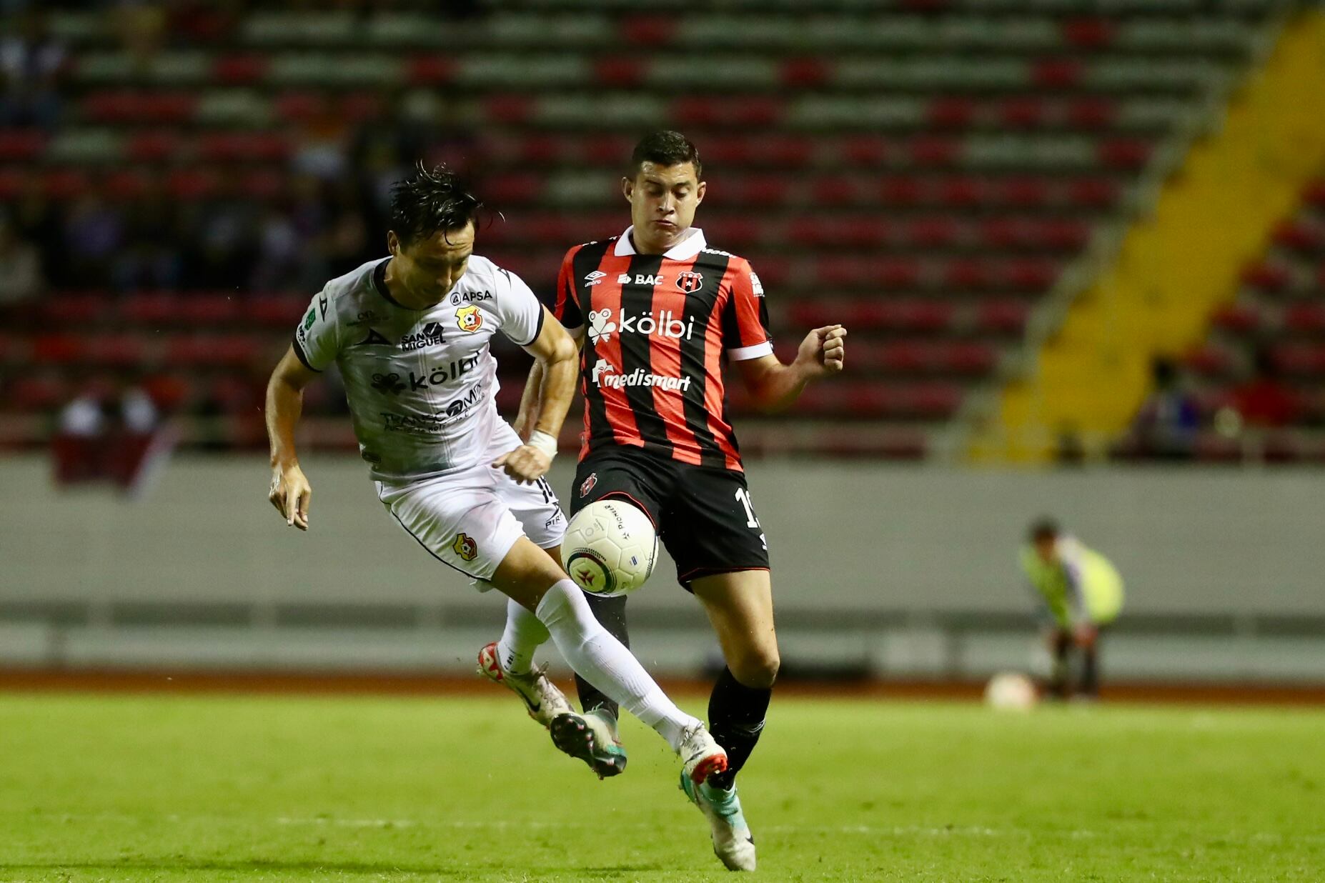 06/01/2024, San Jose, Estadio Nacional, evento de los 90 minutos por la Vida, jugarán los equipos de Saprissa, Alajuela y Heredia.