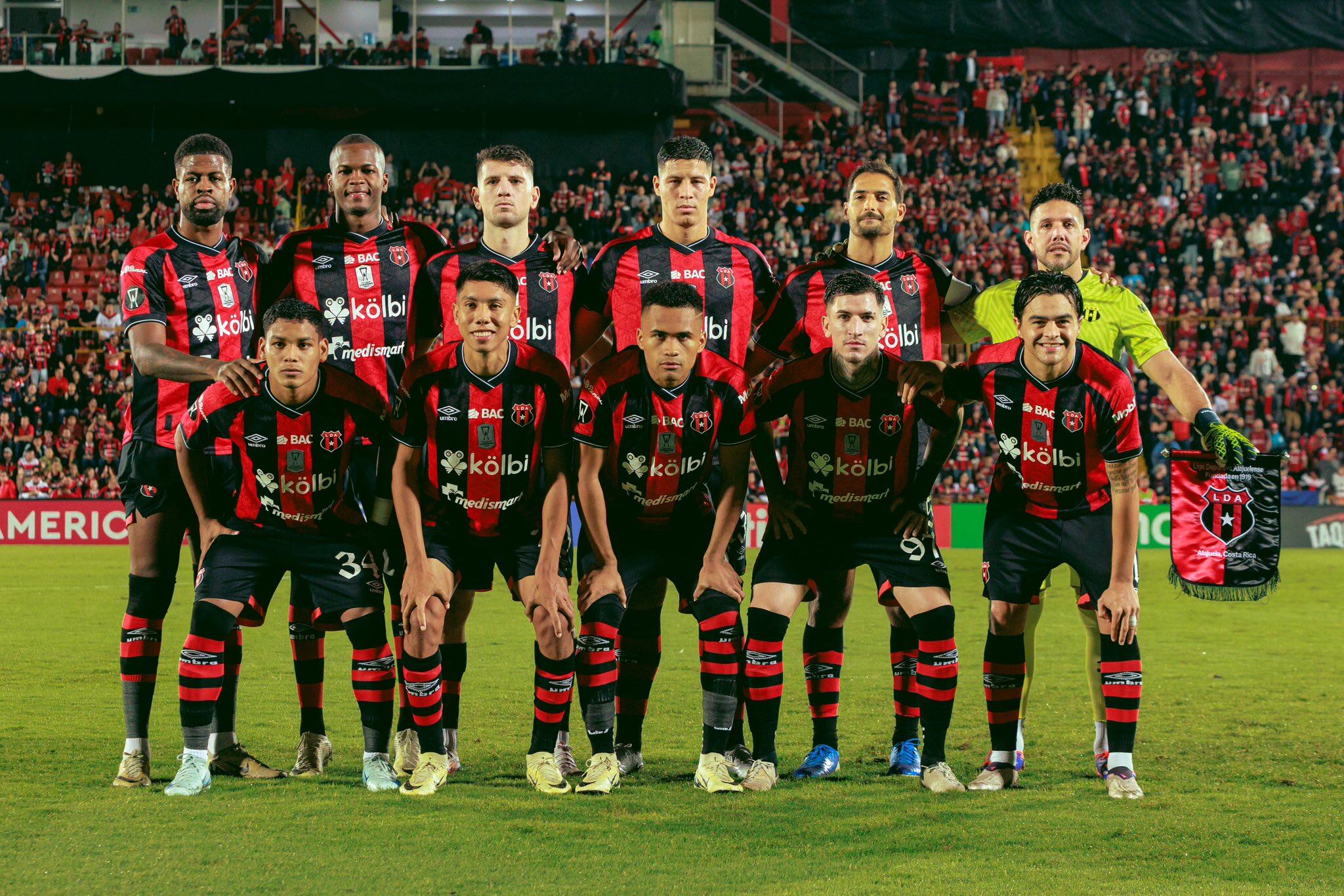Liga Deportiva Alajuelense afronta el juego decisivo contra Comunicaciones con este once.