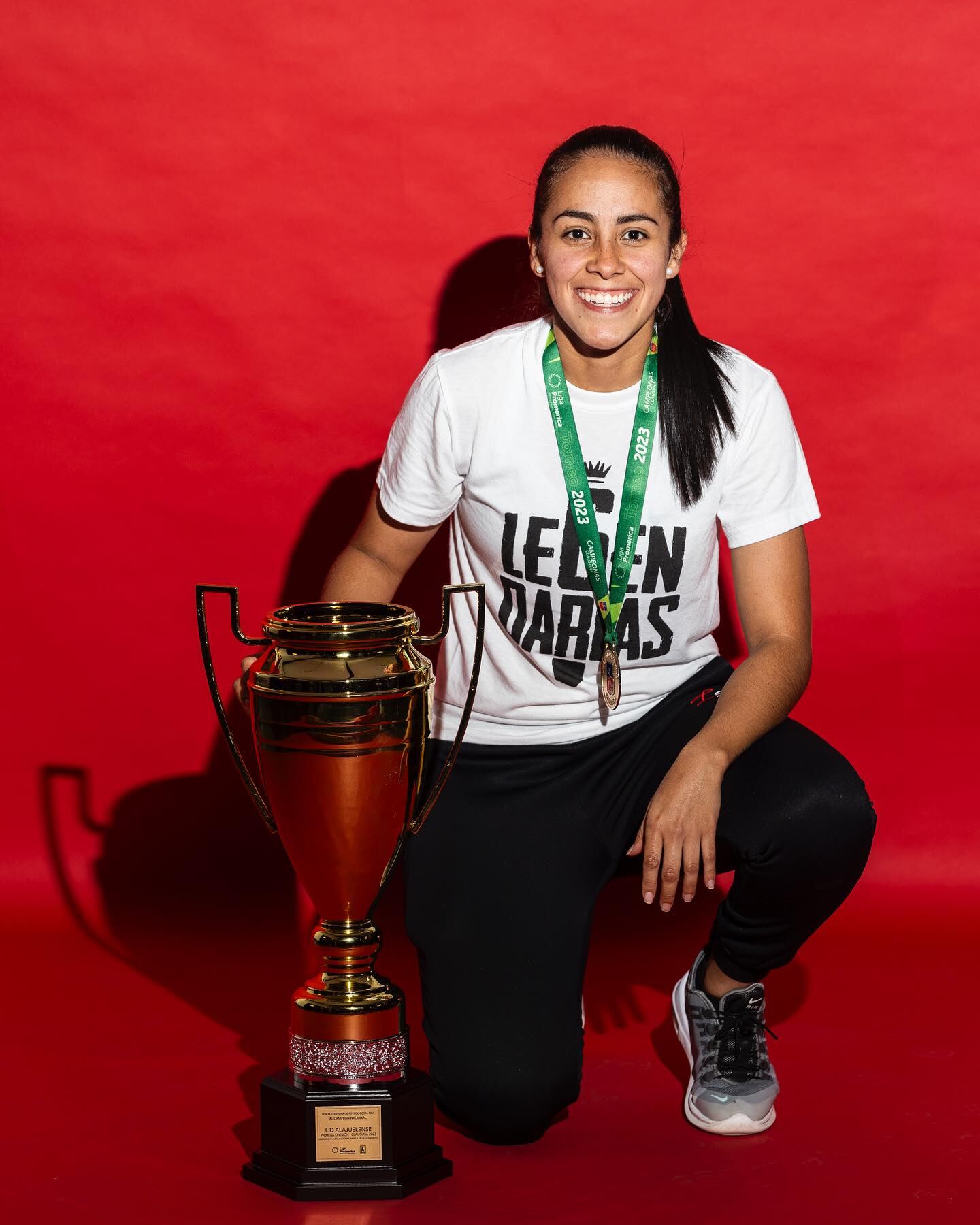 Viviana Chinchilla recibió por adelantado el hexacampeonato como regalo de cumpleaños.