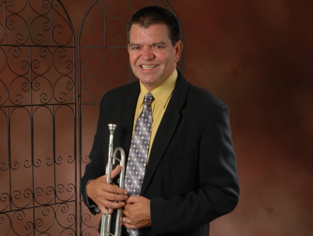 Kike de Heredia, músico y trompetista, dueño del grupo Carnaval.