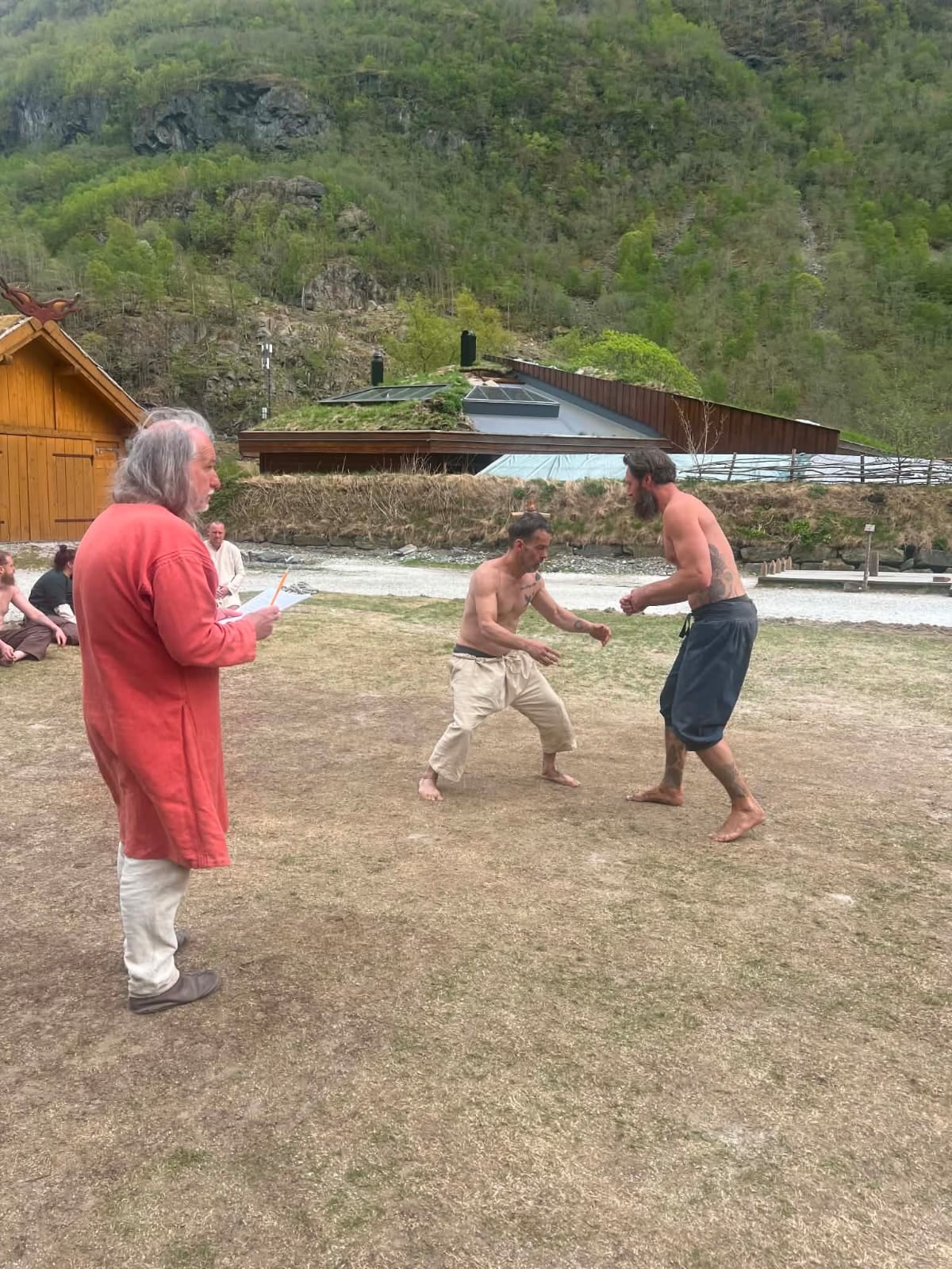 Roberto Fontana, vecino de Desamparados, ganó invicto el Mundial de Lucha Vikinga y se convirtió en el primer campeón mundial fuera de los países escandinavos en la historia.