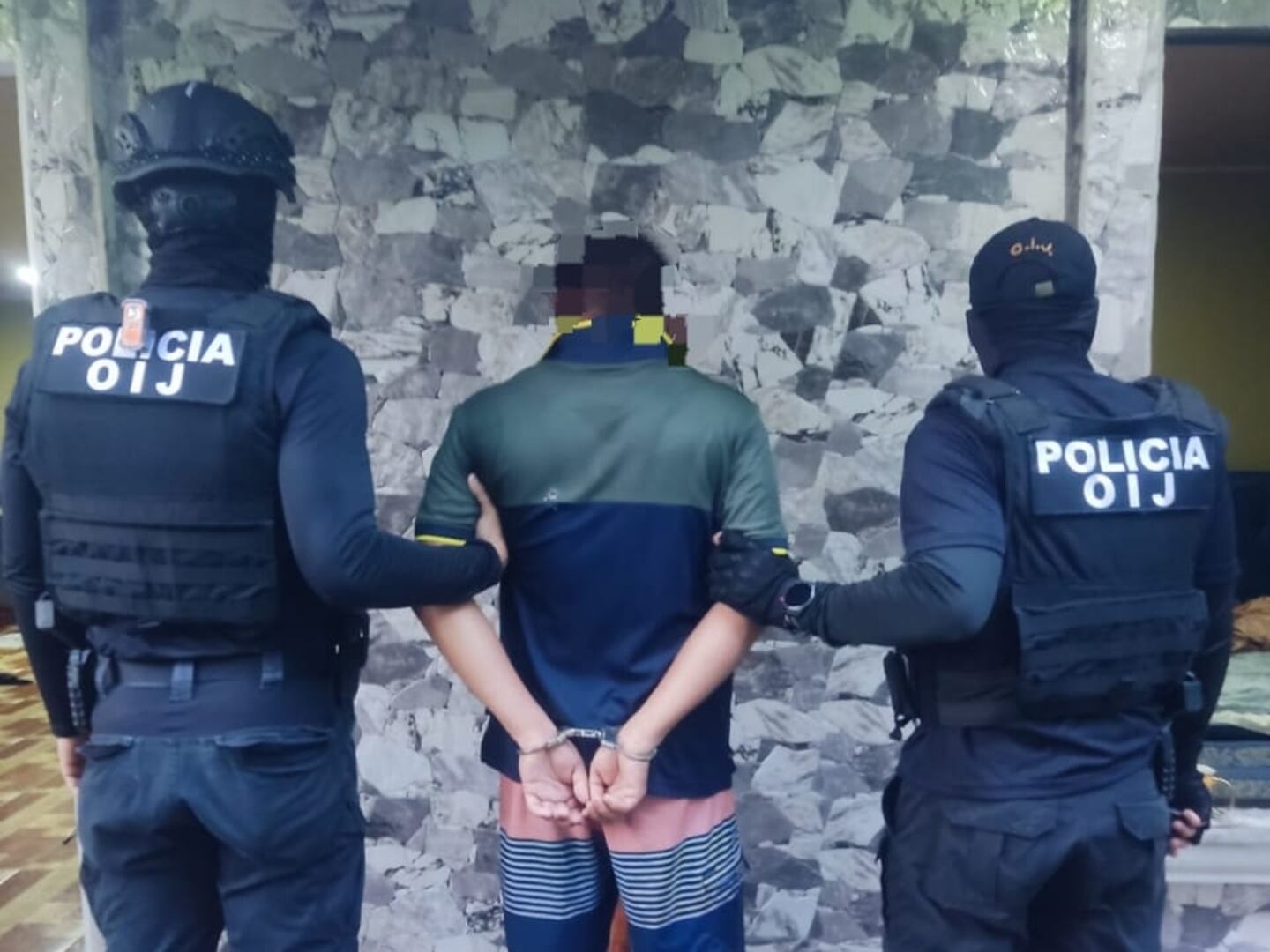 Detienen a sospechoso de amenazar a mujer constantemente y de una forma ...