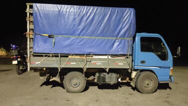 Sorprenden a conocido exalcalde como sospechoso de transportar peligroso cargamento en camión