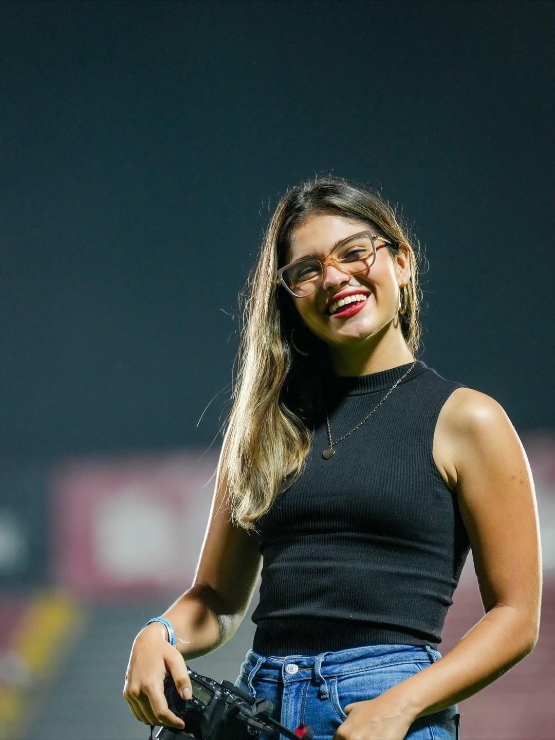 María Paula Villalobos, fotógrafa, periodista, creadora de contenido y miembro de Pelando el ojo.