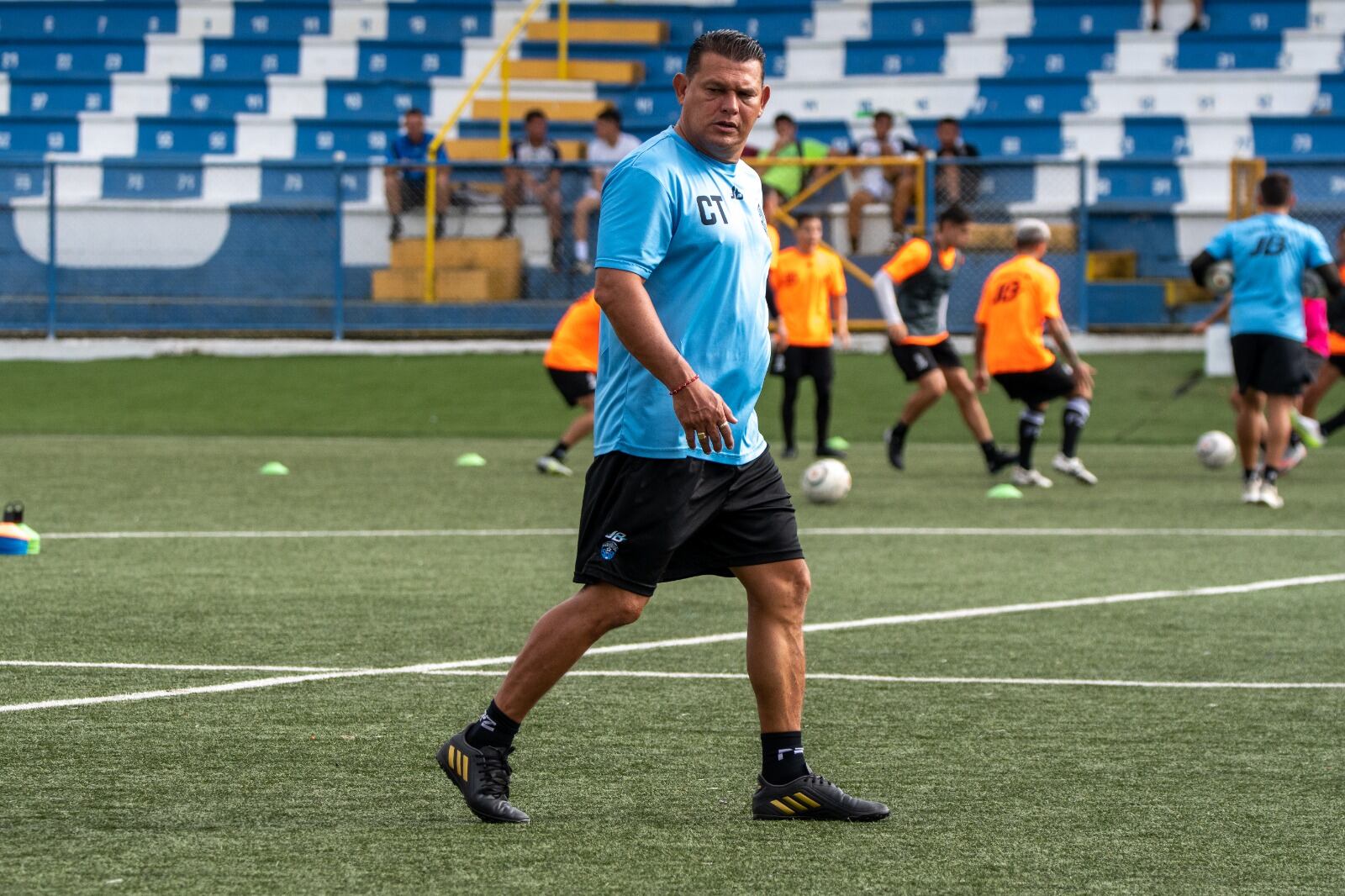 Géiner Segura, Pérez Zeledón