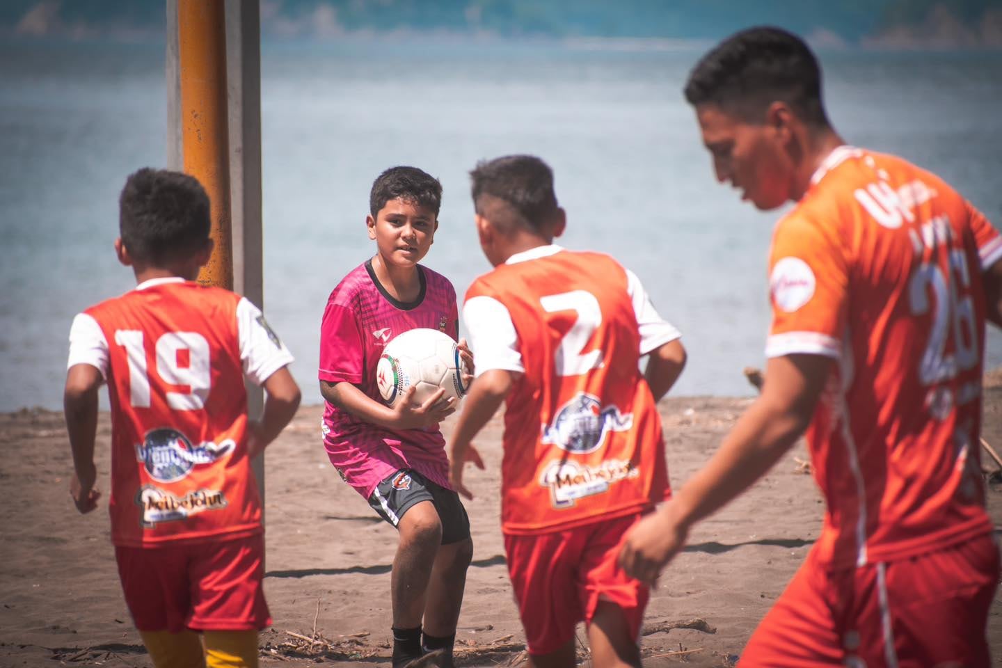 Puntarenas FC dia del Niño