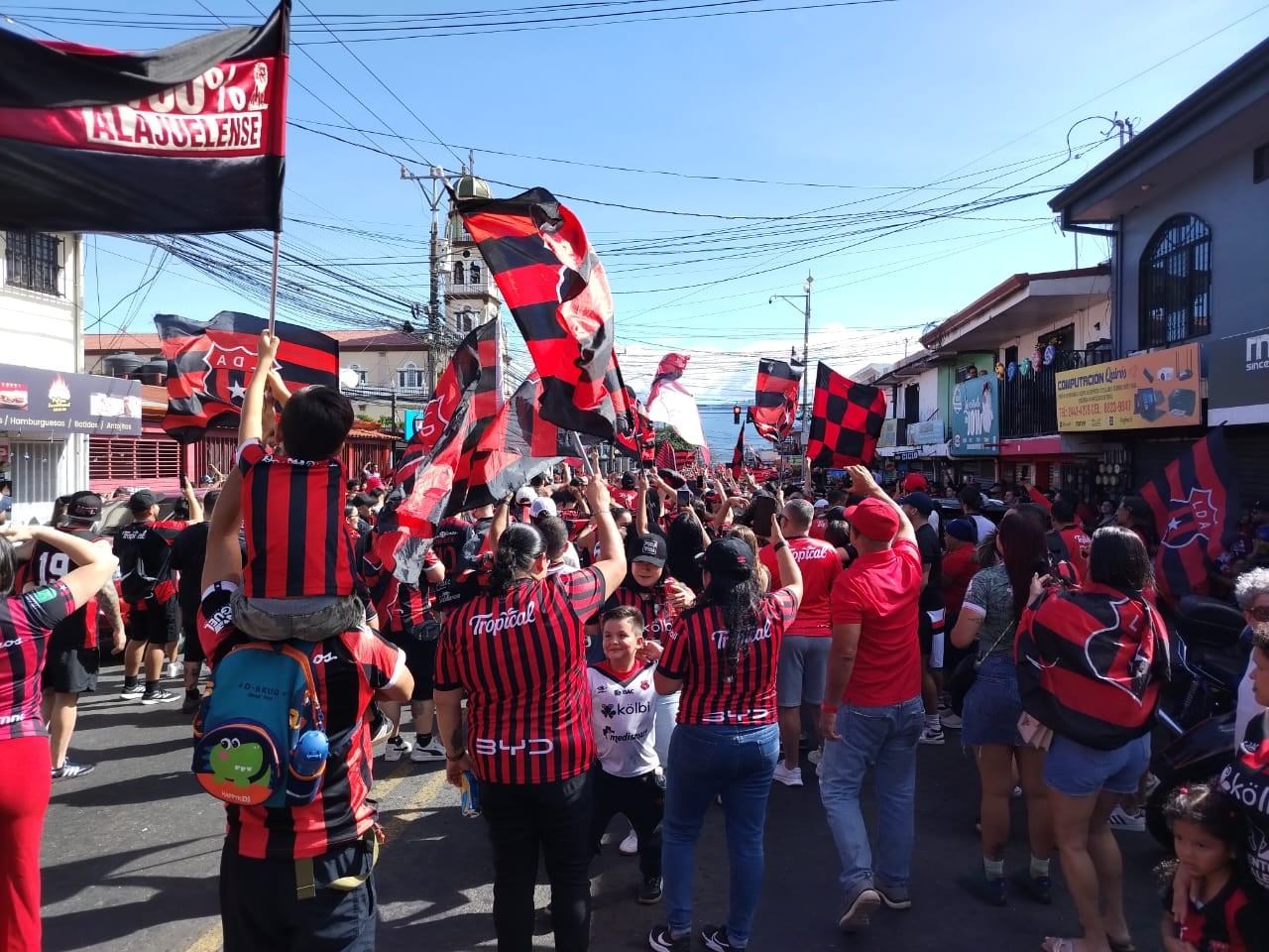 Celebración título Alajuelense, Calle Ancha Alajuela.