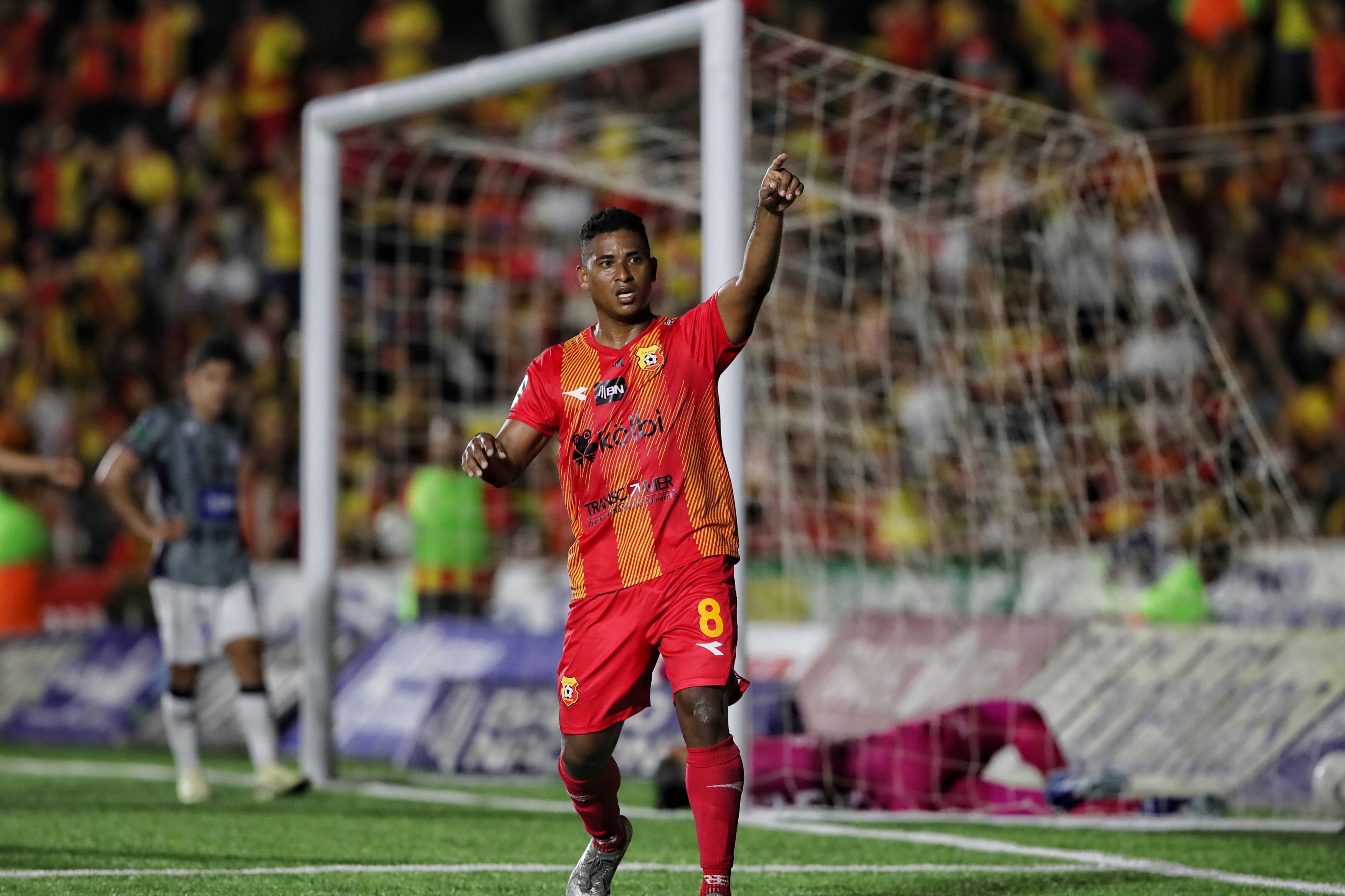 18/04/2024/ Juego entre Club Sport Herediano vs Cartaginés por la jornada 18 del torneo clausura de la Liga Promerica en el estadio Carlos Alvarado / Foto John Durán