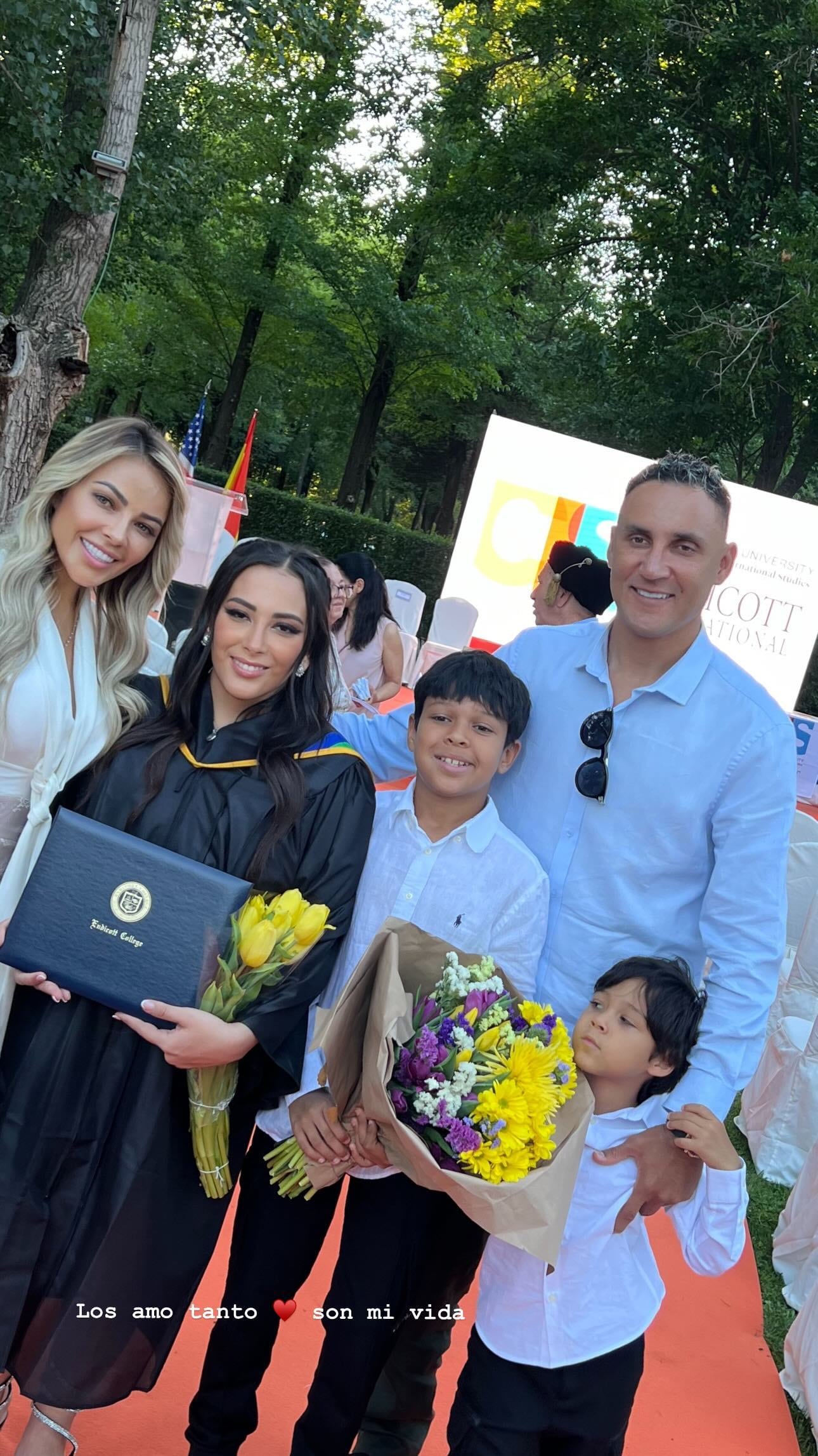 Keylor Navas y Andrea Salas