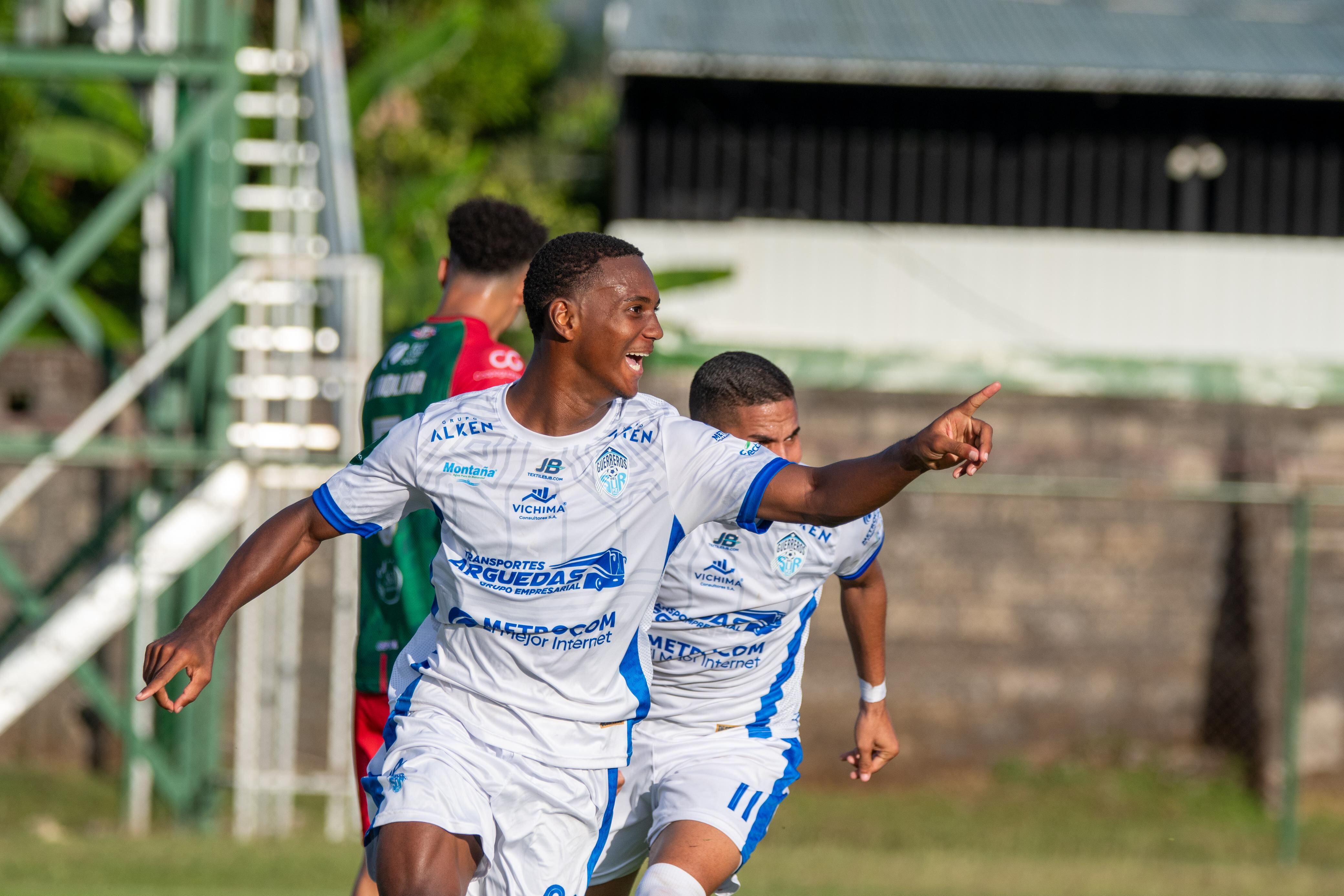 Abner Hudson anotó el gol del triunfo para Pérez Zeledón ante Guanacasteca. Foto: Prensa PZ