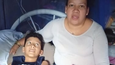 “Verlo con vida fue un milagro”: Steven, el niño de 8 años que sueña con volver a la escuela tras grave accidente