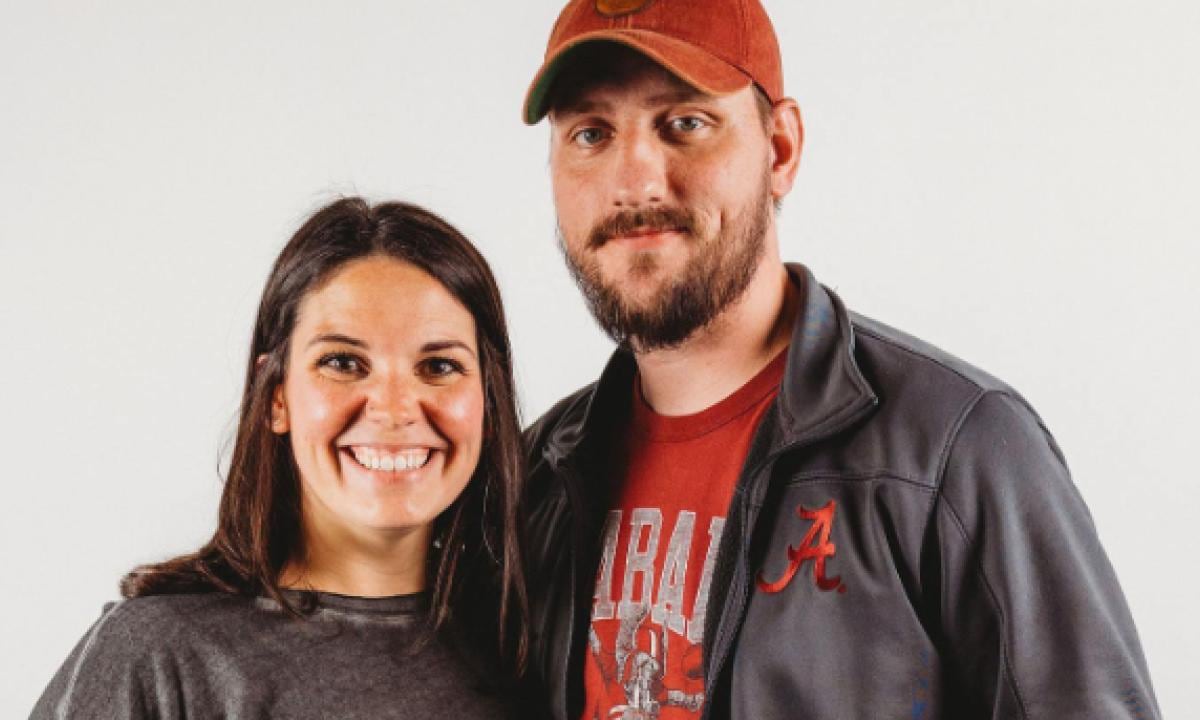 Kelsey Hatcher y su esposo Caleb