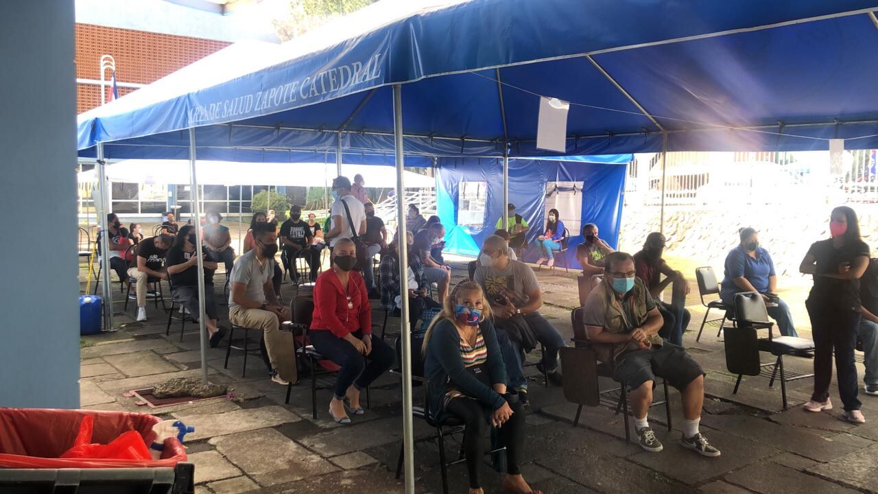 Entre el sábado 29 y el domingo 30 de mayo del 2021, la CCSS, en 24 áreas de Salud, vacunó 15.544 personas contra el covid-19