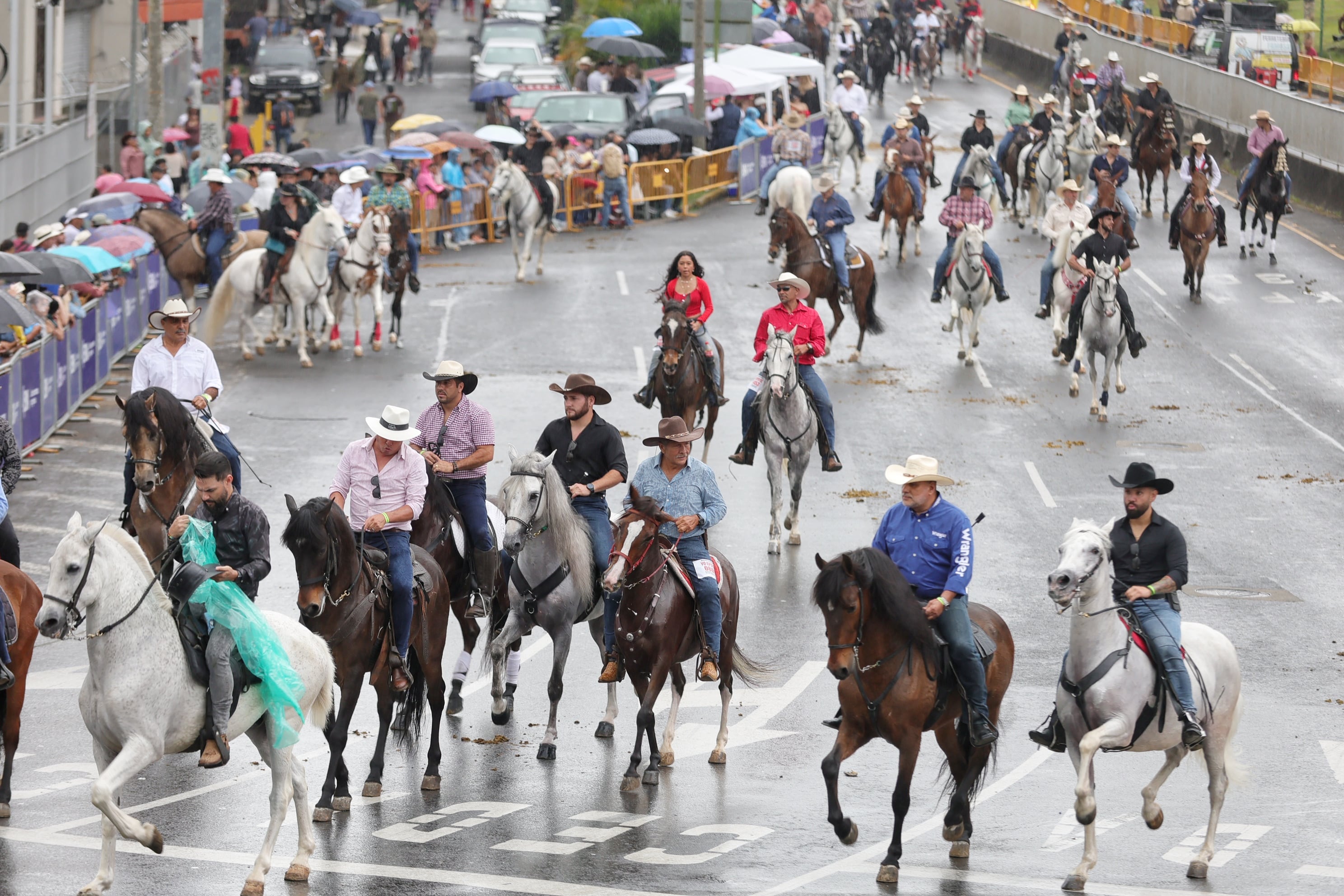 26/12/2024/ tope nacional 2024 los Yoses San Pedro : foto John Durán