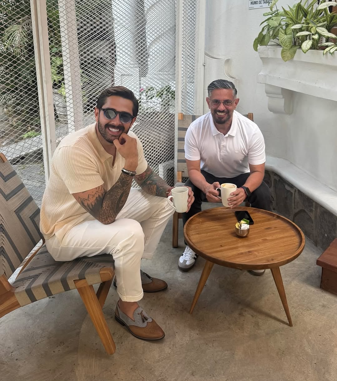 Randall Salazar y Omar Cascante finalizaron este viernes una semana muy especial para ambos, pues en los últimos días volvieron a trabajar juntos en televisión, al menos de manera temporal.