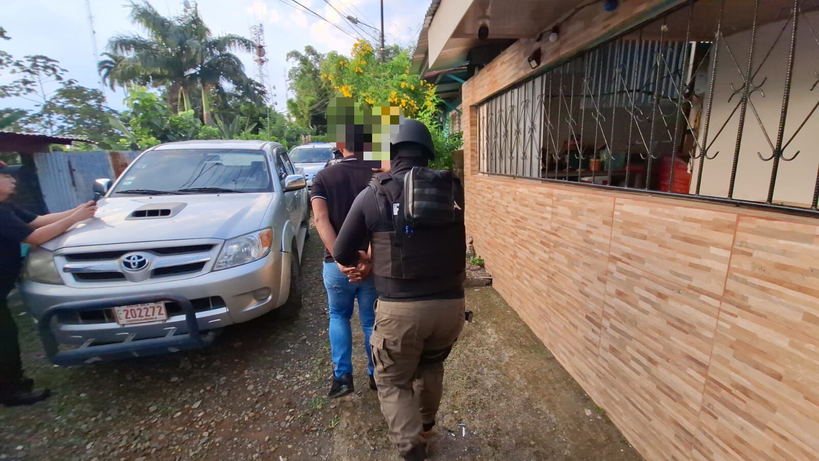 El OIJ detuvo a 4 sospechosos por medio de 6 allanamientos en Limón. Foto OIJ.