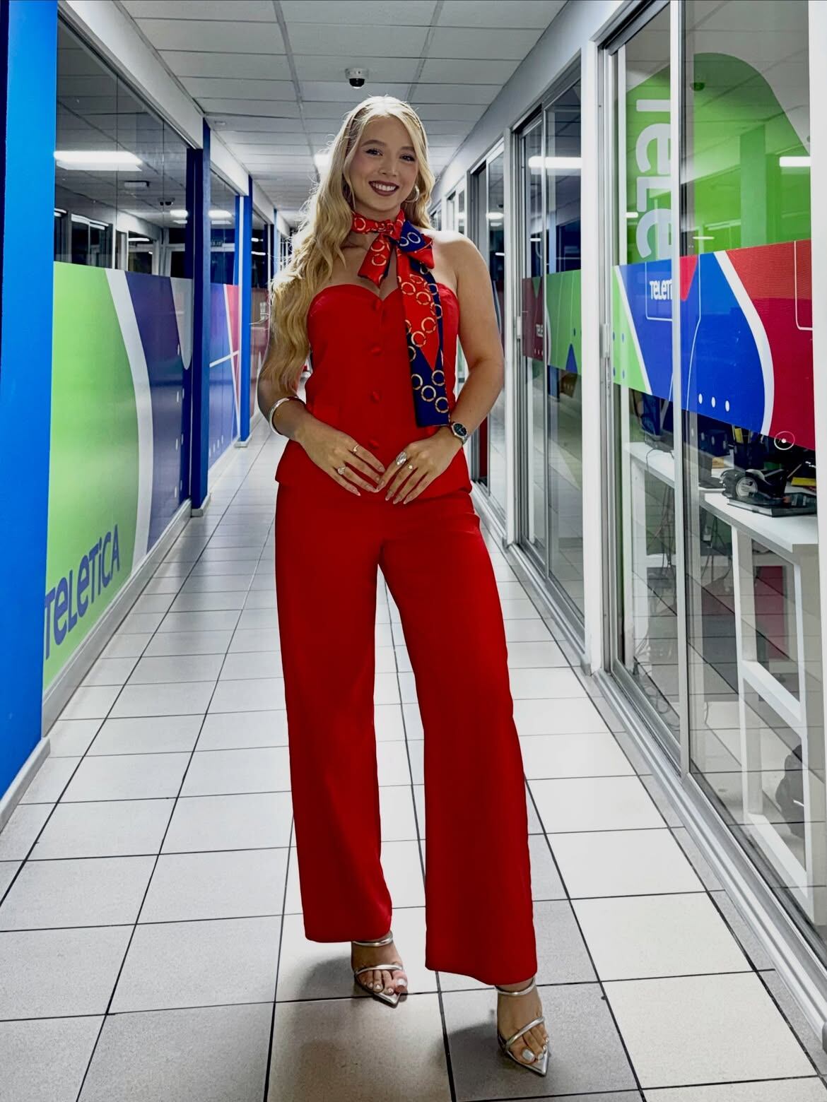 Melania Villalta, presentadora de la Revista Mundialista de Teletica.