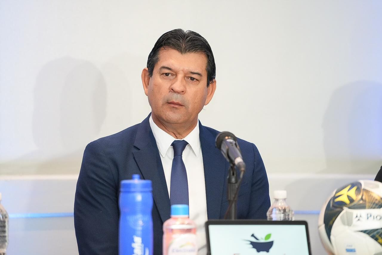 José Saturnino Cardozo
Entrenador del Municipal Liberia
Wilder Eusse
Omar Hernández
3 de febrero del 2025
Fotografía: Lilly Arce