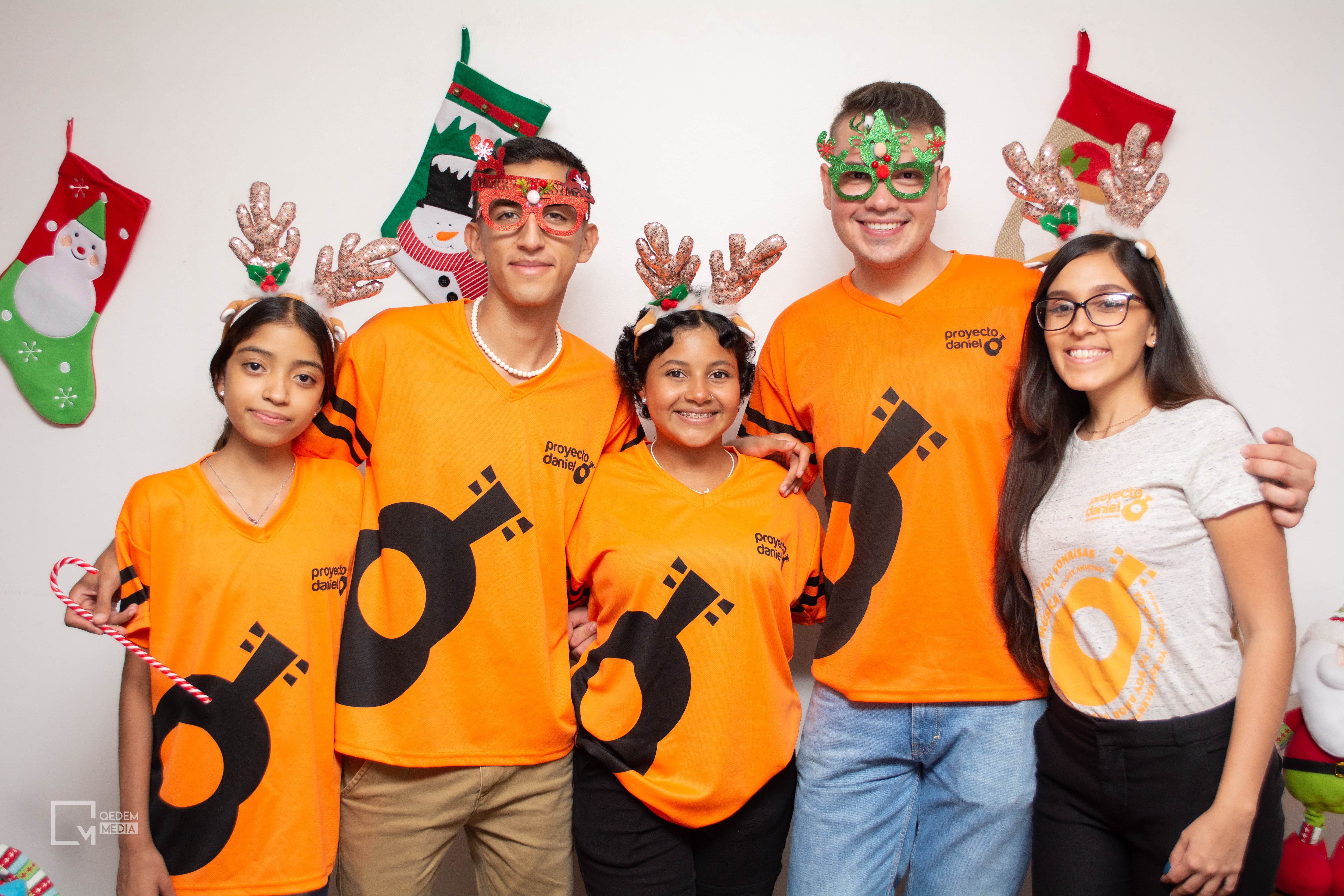 Estos son algunos de los jóvenes pacientes de Proyecto Daniel que se verán beneficiados con lo recaudado en la feria (Cortesía)
