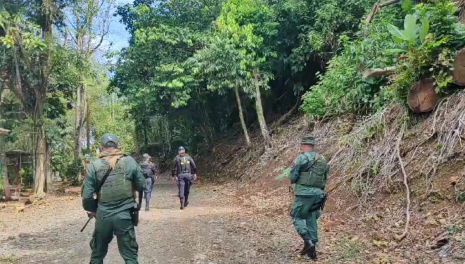 operativo por balacera en playa Bonita de Limón