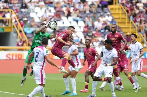 Guadalupe vs Saprissa: ¿Era penal en contra de los morados? Esto dice Henry Bejarano